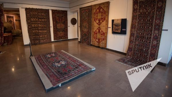 Республиканский симпозиум на тему Армянский узел: культура армянское ковроделия - Sputnik Армения