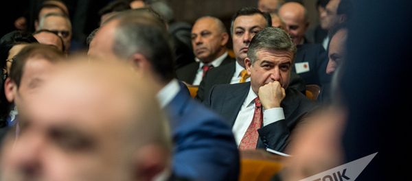 Карен Карапетян на XVI съезд РПА Карен Карапетян на XVI съезд РПА - Sputnik Армения