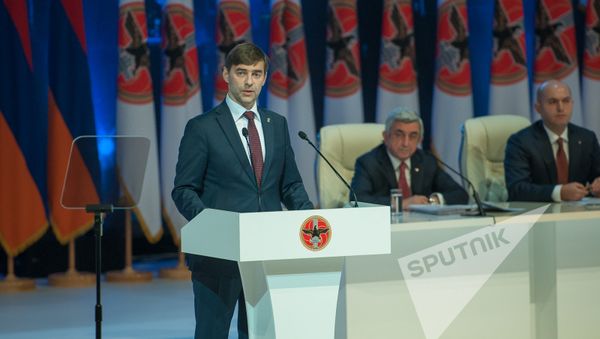 Депутат Госдумы Сергей Железняк на XVI съезде РПА - Sputnik Արմենիա