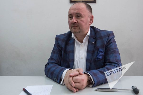 Война только начинается: армянский врач о том, как COVID-19 ведет к разрушению организма - Sputnik Армения