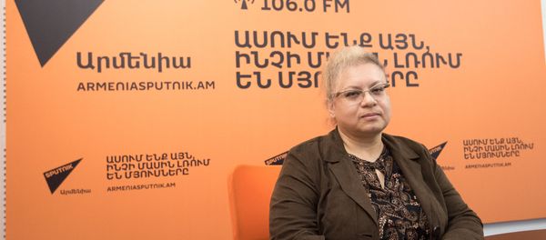 Лилит Аветисян в гостях у радио Sputnik Армения - Sputnik Армения