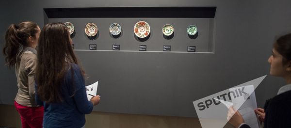 Лекция в Доме-музее Комитаса о кутинских мастерах фарфора - Sputnik Արմենիա