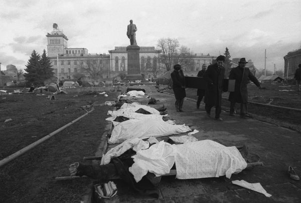 Жертвы землетрясения в Ленинакане - Sputnik Армения