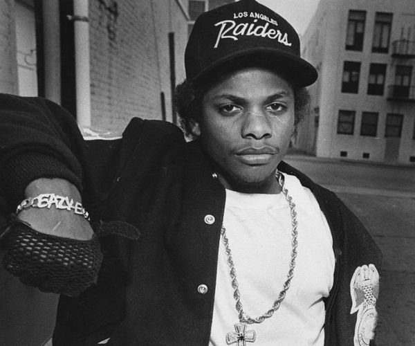 Рэпер Eazy E - Sputnik Армения