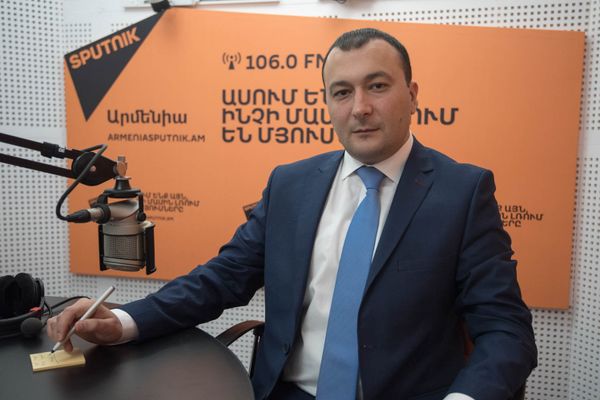 Ваге Энфиаджян - Sputnik Արմենիա