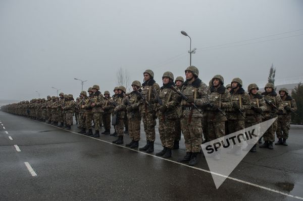 Военнослужащие армянской армии - Sputnik Армения