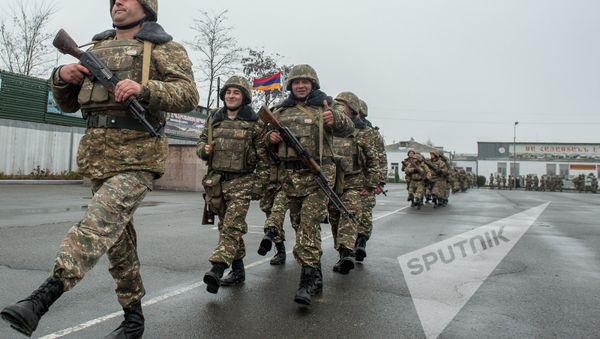 Погода не способна сломить боевой дух армянских военнослужащих - Sputnik Армения
