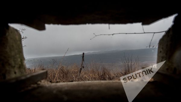 Вид на Азербайджан с армянских позиций - Sputnik Армения