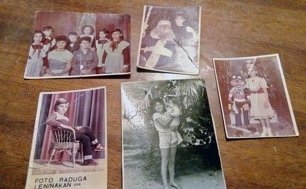 Фотографии погибших во время Спитаксковго землетрясения детей Амалии Амирханян  - Sputnik Արմենիա