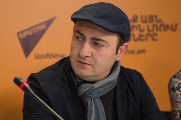 «Երկրաշարժի» նկարահանման ամեն օրն ավարտվում էր մեկ րոպե լռությամբ - Sputnik Արմենիա