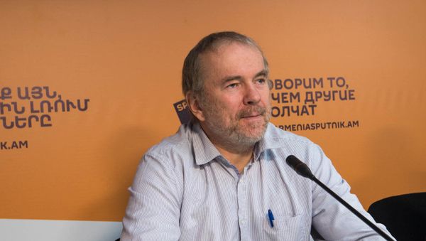Пресс-конференция на тему Армения как центр развития IT-технологий для стран ЕАЭС. Владимир Терновский - Sputnik Արմենիա