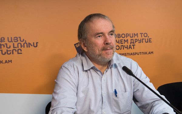 Пресс-конференция на тему Армения как центр развития IT-технологий для стран ЕАЭС. Владимир Терновский - Sputnik Армения