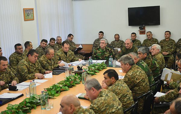 Խորհրդակցություն ՊԲ շտաբում - Sputnik Արմենիա