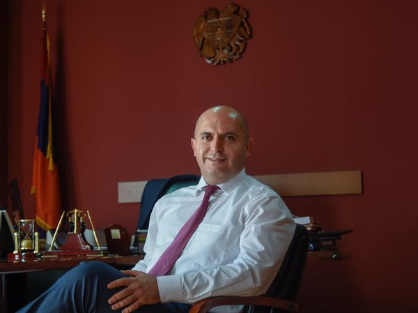 Министр образования и науки Армении Армен Ашотян Министр образования и науки Армении Армен Ашотян - Sputnik Արմենիա