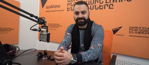 Мгер в гостях радио Sputnik Мгер в гостях радио Sputnik - Sputnik Արմենիա