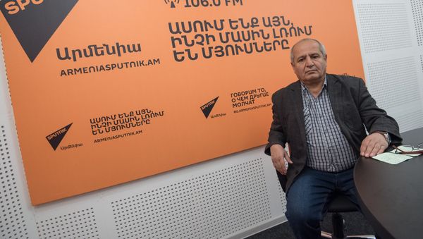 Пашик Алавердян в гостях у радио Sputnik Армения - Sputnik Արմենիա