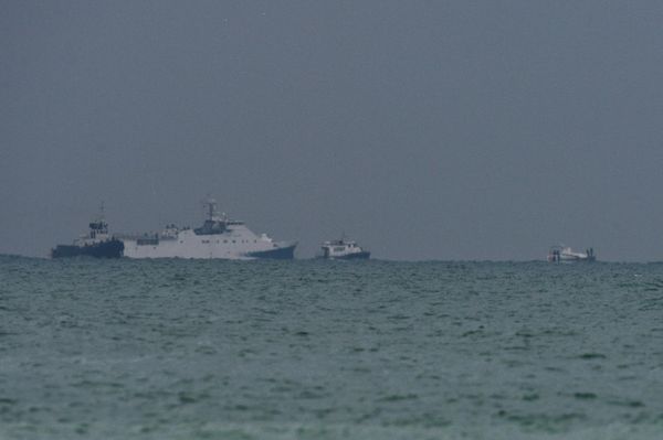 Поисково-спасательные работы на месте крушения самолёта Ту-154 Минобороны РФ в Сочи Поисково-спасательные работы на месте крушения самолёта Ту-154 Минобороны РФ в Сочи - Sputnik Армения