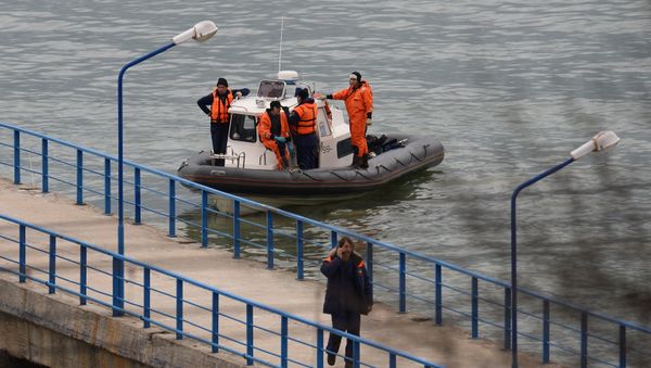 Поисково-спасательные работы на месте крушения самолёта Ту-154 Минобороны РФ в Сочи - Sputnik Армения