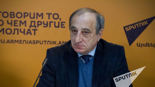 Давид Мурадян. П/к пресс-конференция, посвященная первой кинопремии для отечественных фильмов Анаит - Sputnik Армения