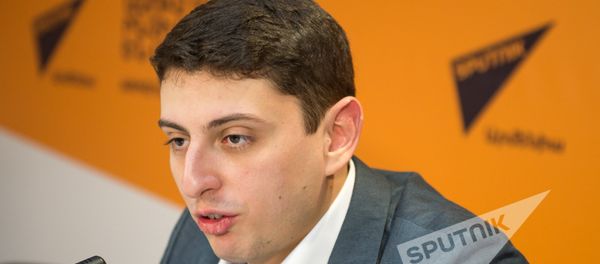 Нарек Ахназарян в Sputnik Армения Нарек Ахназарян в Sputnik Армения - Sputnik Армения