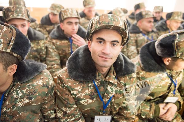 Зимний призыв в армию 2017, Ереван - Sputnik Արմենիա