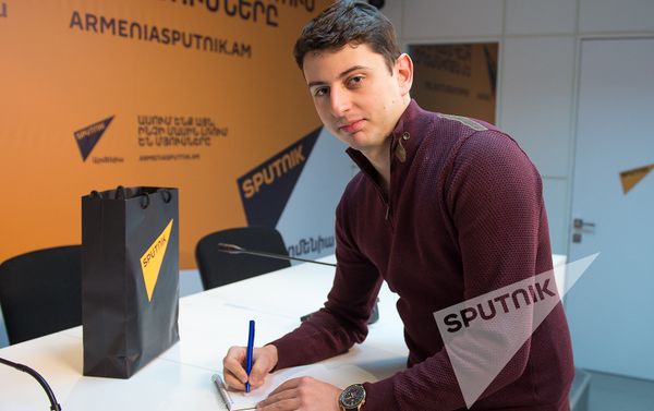 Нарек Ахназарян - Sputnik Армения