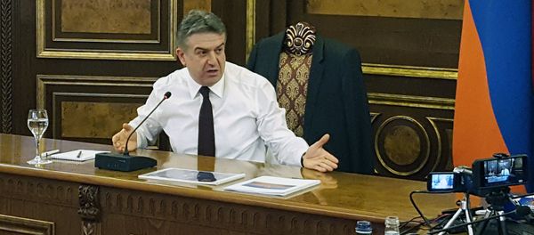 Пресс-конференция Карена Карапетяна Пресс-конференция Карена Карапетяна - Sputnik Армения
