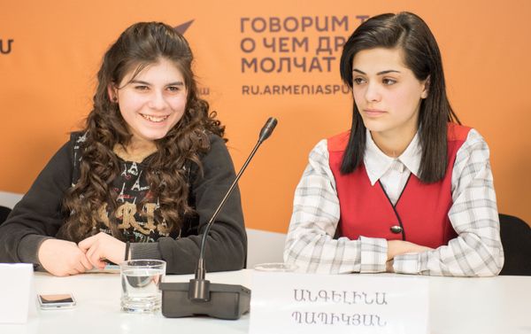 Սաբինան և Անգելինան - Sputnik Արմենիա