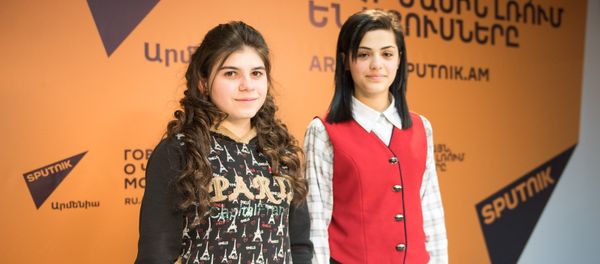 П/к армянских участников шоу талантов Ты – супер!. Сабина и Ангелина - Sputnik Армения