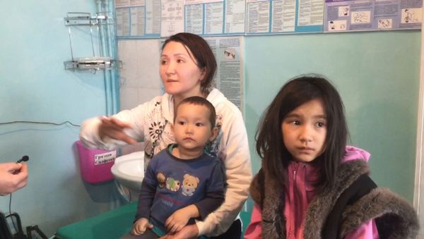 Дом рушился, мы с детьми чудом спаслись — пострадавшая при авиакатастрофе - Sputnik Армения
