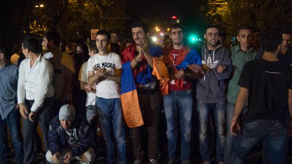 Митинг на улице Баграмяна - Sputnik Արմենիա