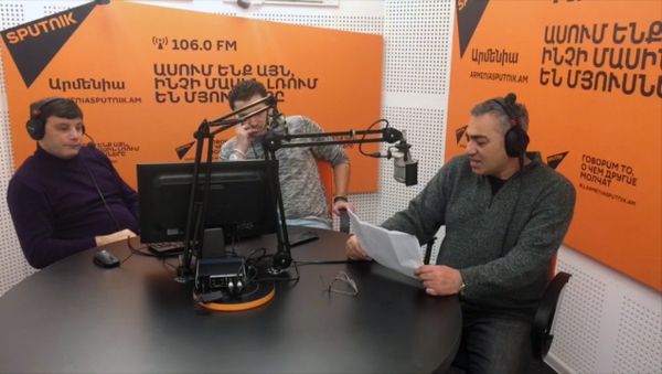 Արթուր Իսպիրյանը կատարում է սիրված երգեր Sputnik Արմենիայի առավոտյան եթերում - Sputnik Արմենիա