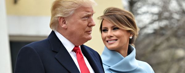 Президент США Дональд Трамп с женой Меланией перед инаугурацией в Вашингтоне - Sputnik Армения