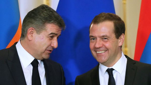 Премьер-министр РФ Д. Медведев встретился с премьер-министром РФ Армении К. Карапетяном - Sputnik Армения