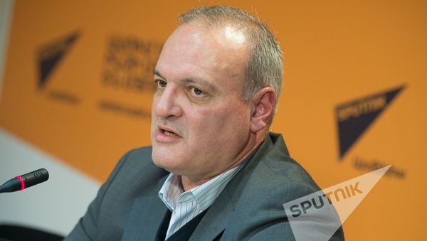 Виген Акопян  - Sputnik Армения