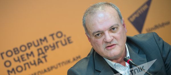 Виген Акопян - Sputnik Արմենիա