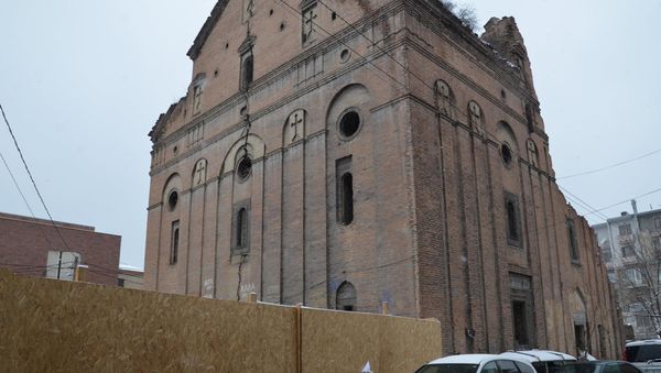 Армянская церковь Шамхорецоц Сурб Аствацацин Кармир Аветаран в Тбилиси - Sputnik Армения