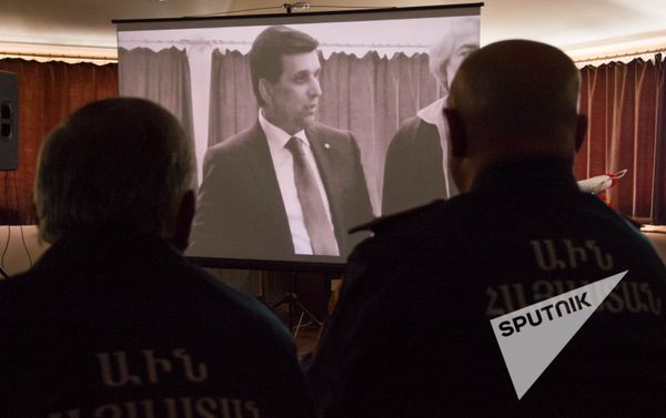 Видеосюжет про Армена Ерицяна Видеосюжет про Армена Ерицяна - Sputnik Армения
