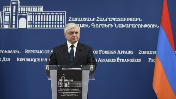 Пресс-конференция Министра иностранных дел Эдварда Налбандяна Пресс-конференция Министра иностранных дел Эдварда Налбандяна - Sputnik Армения
