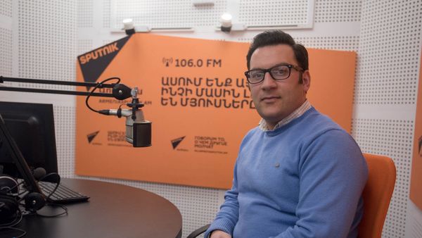 Агарон Варданян в гостях у радио Sputnik Армения - Sputnik Արմենիա