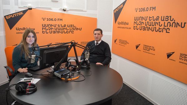 Геворг Петросян в гостях у радио Sputnik Армения - Sputnik Արմենիա