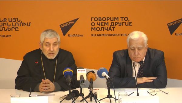 SPUTNIK ԱՐՄԵՆԻԱ ՄԱՄՈՒԼԻ ԿԵՆՏՐՈՆՈՒՄ ԿԱՅԱՑԱՎ ՍՈՒՐԲ ՍԱՐԳՍԻ  ՏՈՆԻ ԱՌԹԻՎ ԱՐԱՐԱՏՅԱՆ ԹԵՄԻ ԵՎ ՄՇԱԿՈՒՅԹԻ ՆԱԽԱՐԱՐՈՒԹՅԱՆ ԿԱԶՄԱԿԵՐՊԱԾ ՄԻՋՈՑԱՌՈՒՄՆԵՐԻ ՄԱՍԻՆ ԱՍՈՒԼԻՍԸ - Sputnik Արմենիա