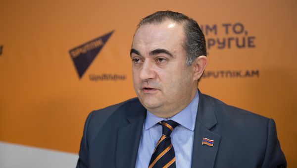 Теван Погосян - Sputnik Армения