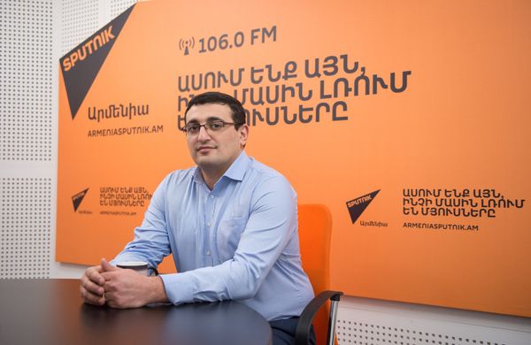 Зограп Еганян в гостях у радио Sputnik Армения  - Sputnik Արմենիա