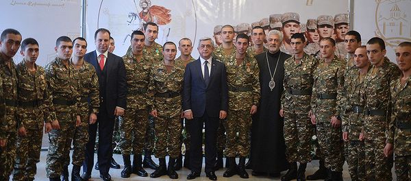Серж Саргцян принял участие в день Св. полководца Саргиса Серж Саргцян принял участие в день Св. полководца Саргиса - Sputnik Արմենիա