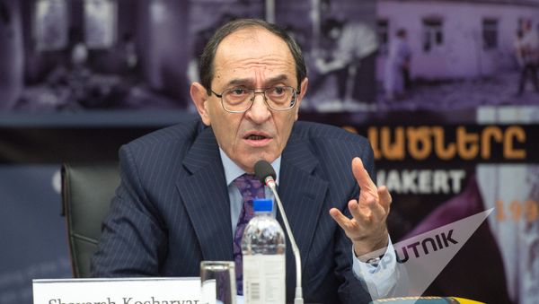 Конференция на тему Блокада Степанакерта. 25 лет спустя. Шаварш Кочарян  - Sputnik Армения