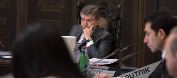 Карен Карапетян. Заседание Правительства РА 16.02.2017 Карен Карапетян. Заседание Правительства РА 16.02.2017 - Sputnik Արմենիա