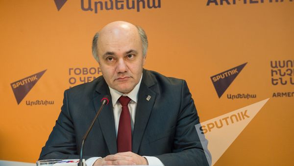 Мгер Шахгелдян - Sputnik Արմենիա