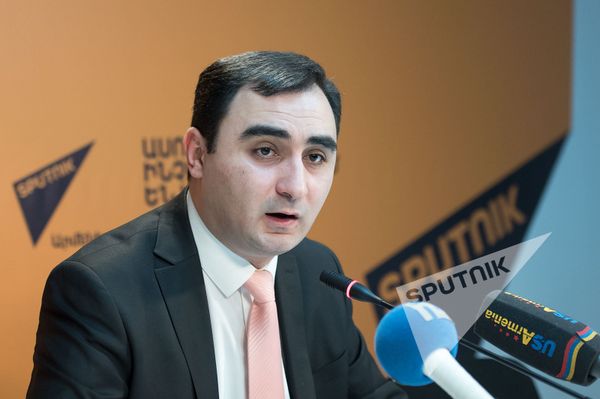 Бабкен Пипоян - Sputnik Армения