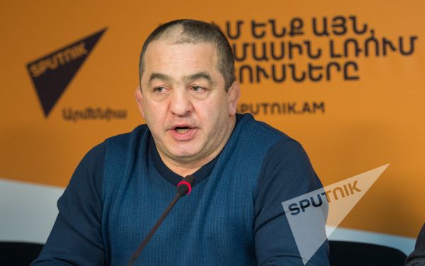 Левон Джулфалакян Левон Джулфалакян - Sputnik Армения